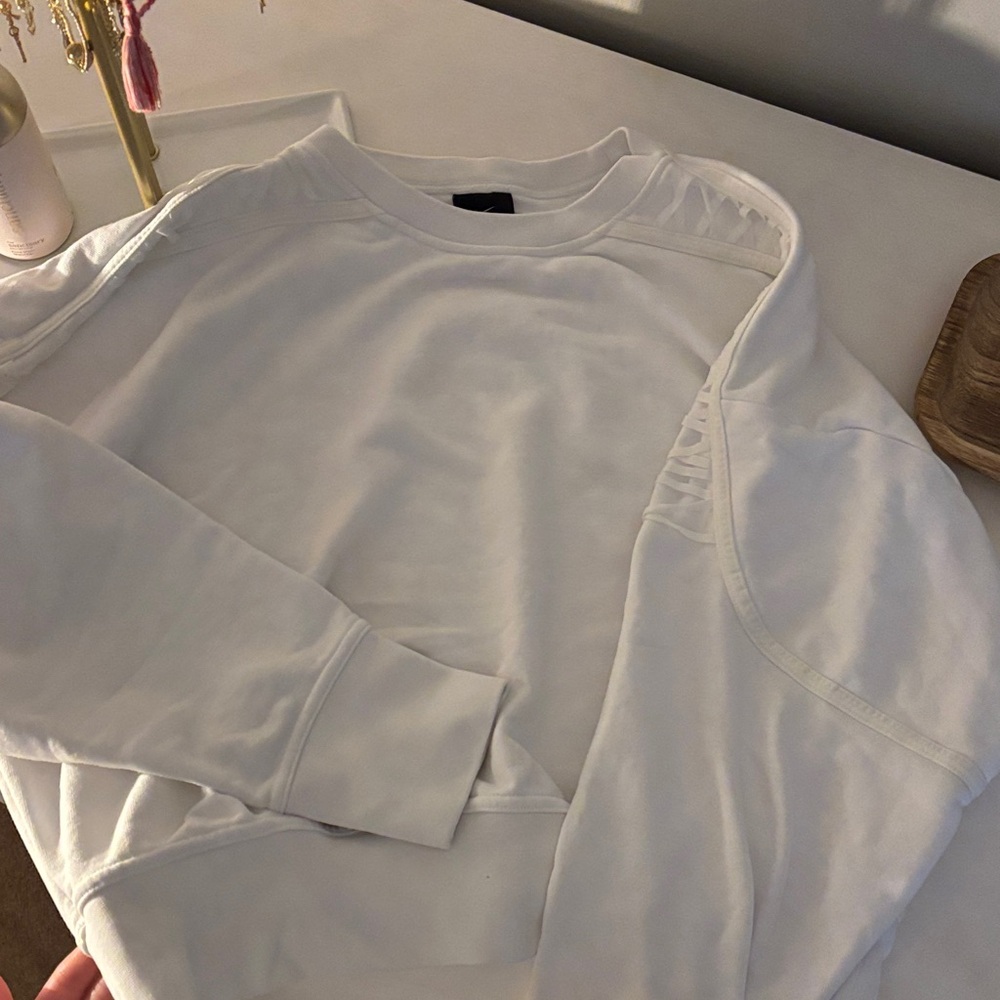 Nike White Crew Neck Sweater